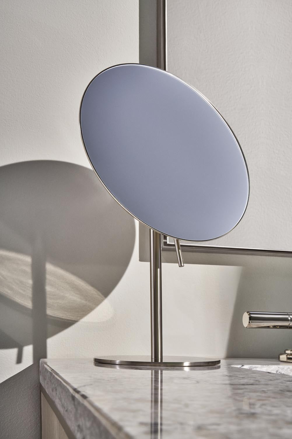 Robern | Freestanding 5X Magnification Mirror Satin Nickel